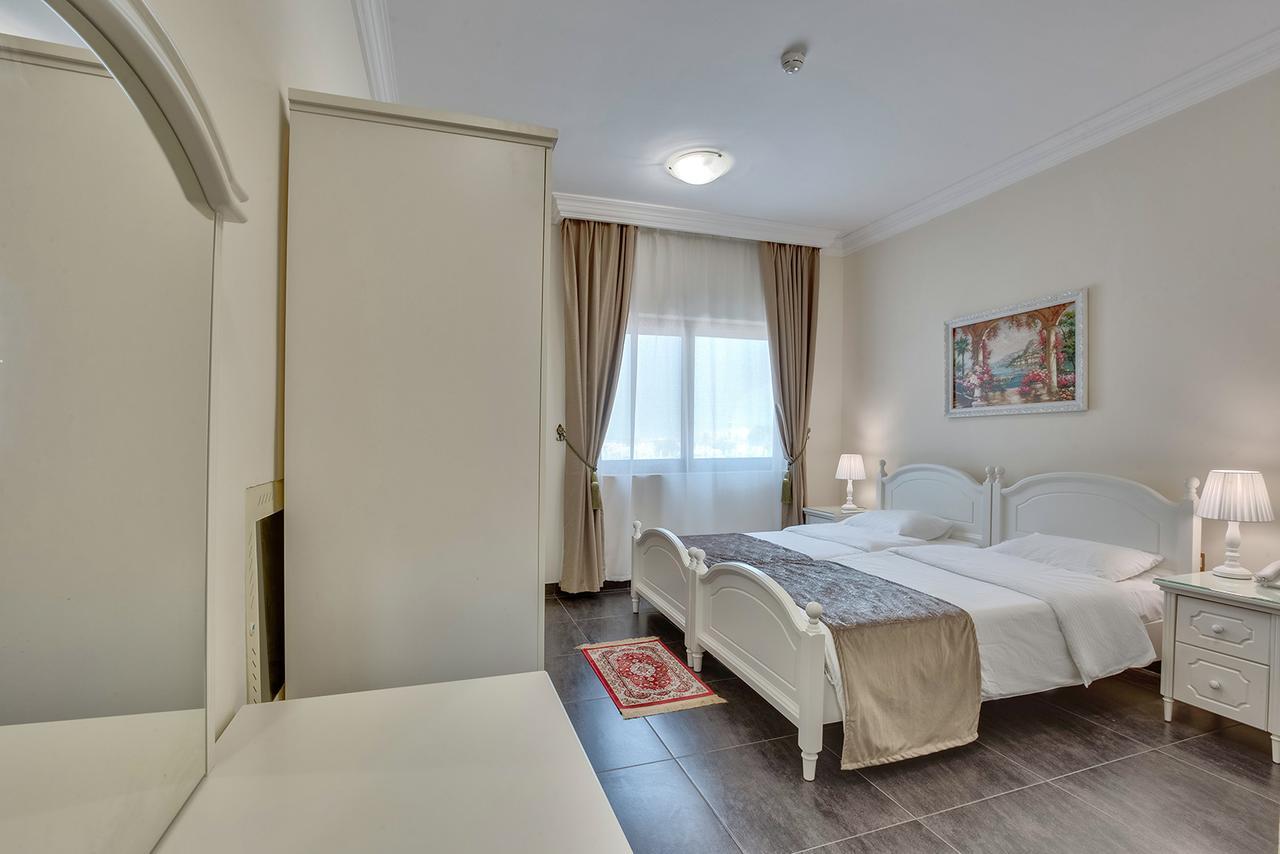 Royal Hotel Charjah Extérieur photo